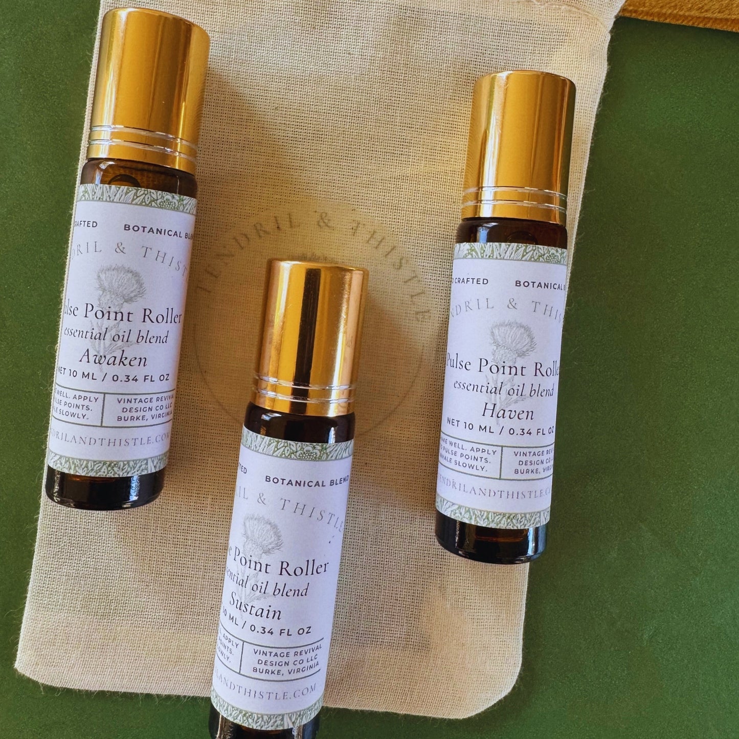 PAUSE - Essential Oil 10 ml Pulse Point Roller - Tendril & Thistle