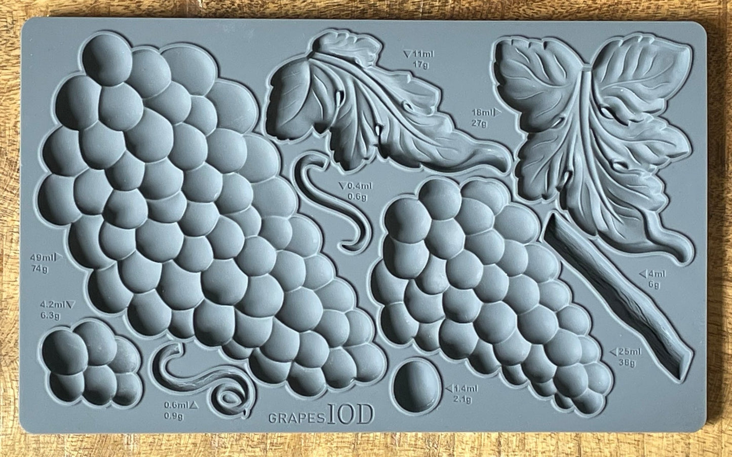 Grapes 6x10 Decor Moulds™ - Vintage Revival Design Co
