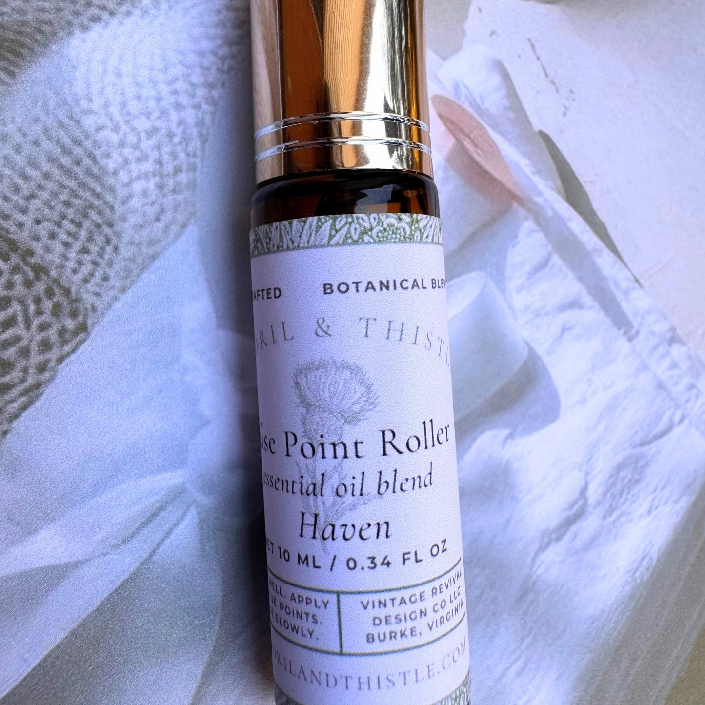 PAUSE - Essential Oil 10 ml Pulse Point Roller - Tendril & Thistle